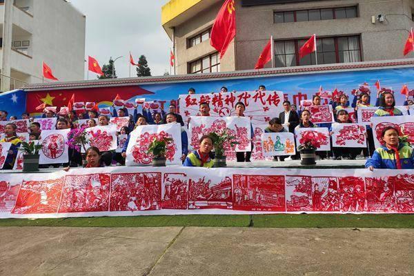 冯飞在三亚暗访检查冬季旅游消费市场秩序